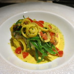 エクアトゥール - 青森産カサゴのロースト　サフランのソース