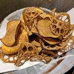 魚処 天悟 - 野菜チップス