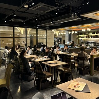 パティスリー&カフェ デリーモ_2