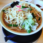 蔵出し醸造味噌ラーメン えんまる - 料理写真:野菜たっぷり味噌