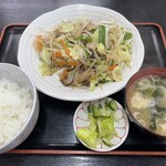 新来軒 - 料理写真: