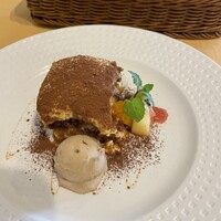 ブラカリイタリア料理店 - 