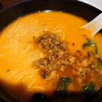 王府井 酒家 - 担々麺