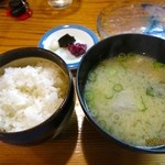 旬魚たつみ - ごはんセット(300円)