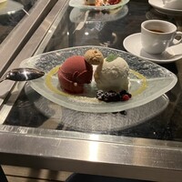 イゾラ スメラルダ - 