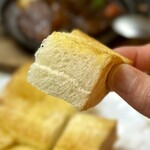 グリル佐久良 - 厚切りトーストはふんわり食感