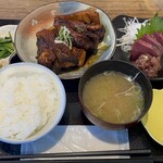 鶴亀食堂 - 