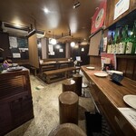 焼串鶏 - お店内観　お一人様もカウンター席あるから大丈夫