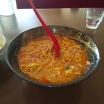 大岩亭 - ある程度食べ進めても、まだレンゲは立ちます笑