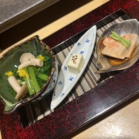 鮨 無垢/鮨 白銀 - 