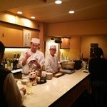 店内 何と立呑みなんです