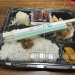 嬉しい餃子商店　 - 【2024.11.3(日)】嬉しい餃子弁当580円