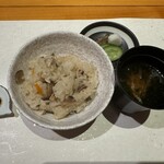 渓流荘しおり絵 - かやくご飯