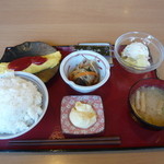 盛岡月が丘食堂 - 朝食セット（３５０円・選択例１）