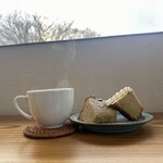 カフェ 崖の上 - 