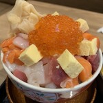 札幌海鮮丼専門店 すしどんぶり - ＊海鮮バラちらし