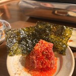 深夜焼肉 じる - 本日のお任せユッケ風　めちゃくちゃ美味しいっ♡