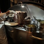 ロウリーズ・ザ・プライムリブ - 