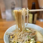 くるまやラーメン　 - 何を食べてもニンニク風味