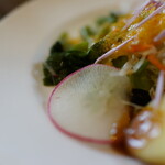 風の谷 - サラダは10種の野菜を使用