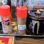 高なべ - 一味唐辛子、花椒、ラー油