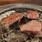 虎壱精肉店 - 焼けー！