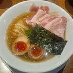 荒町商店中華そば ふじやま - 特製白ふじそば