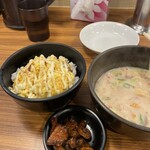 老虎苑 - 漬物のQちゃん無料が嬉しい