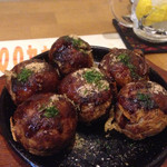ずみっ！！酒場 やまといも - たこ焼き鉄板