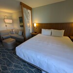 Hyatt Place Waikiki Beach - 