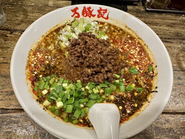 万豚記 三軒茶屋店 （ワンツーチー） - 三軒茶屋/中華料理 | 食べログ