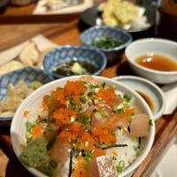 魚とおばんざい 泉士 - まぶし丼セット¥1600