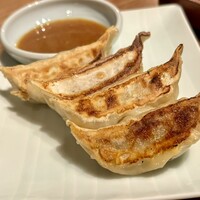 魚とおばんざい 泉士 - 餃子¥200