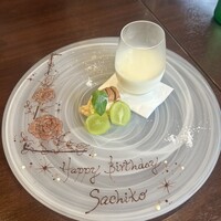 トラットリア イル レガーロ - 