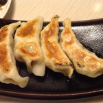 平良久亭 - 焼き餃子