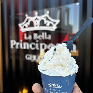 カネゴン 楽天市場】花山[かざん] カネゴン金襴 レザーコインケース/和柄