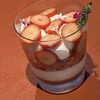 MYPLACE CAFE ＆ BAR - 「ケーキセット」(2,800円)のケーキ(季節イチゴのパフェ)