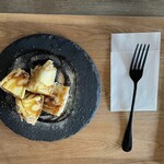 カフェ&バー フタゴ - 