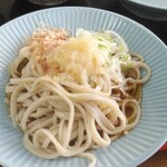 そば処 まるおか - おろしそば（つゆをぶっかけでた後）
