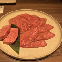 焼肉うしごろ 新宿三丁目店 - 