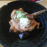 食堂 ナマケモノ - 天然鯛の兜 煮