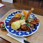 カフェレスト結。 - 結。の盛り合わせLサイズ　照り焼きハンバーグとオムライス　1880円