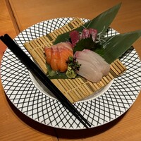 大山鶏と鮮魚 居酒屋 まいか - 