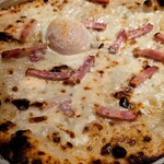 PISOLA - ビスマルクピザ