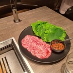 焼肉うしごろ - 冬季限定の宮城県産仙台牛の特選リブロース・その1です。
