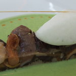 銀座 シェ・トモ - フランス産森のきのこのプレス仕立て