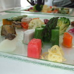 銀座 シェ・トモ - 山梨県産　無農薬野菜達　28～30種の盛り合わせ