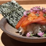 炭焼 おかげさん - 高坂鶏内腿漬けこんとび海苔