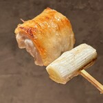 炭焼 おかげさん - 高坂鶏腿抱き身　