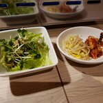 焼肉 ミート 牛男 - （※写真3）サラダ、キムチ、ナムル